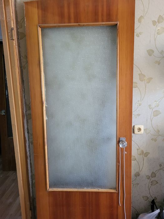 Отдам двери бесплатно
