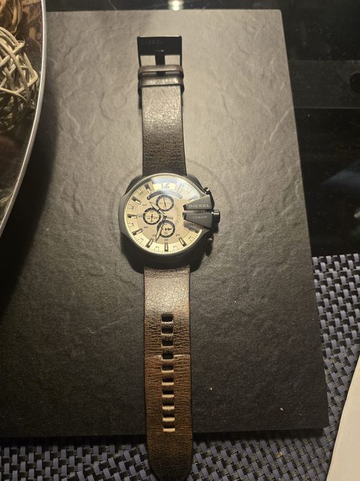 Часовник Diesel DZ4422