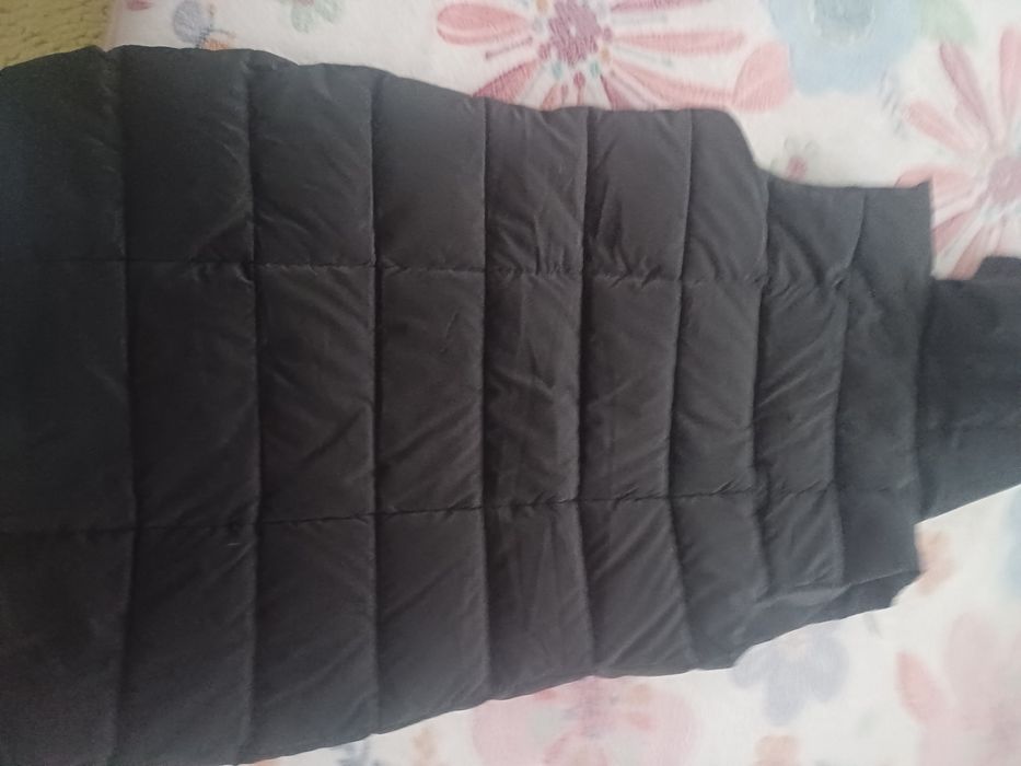 Vesta matlasata neagra