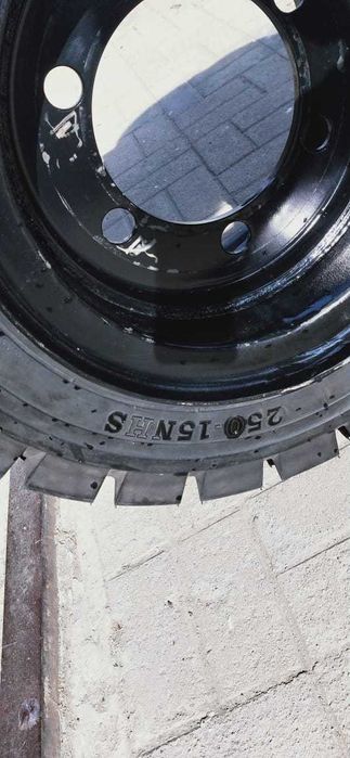 Колеса на погрузчик