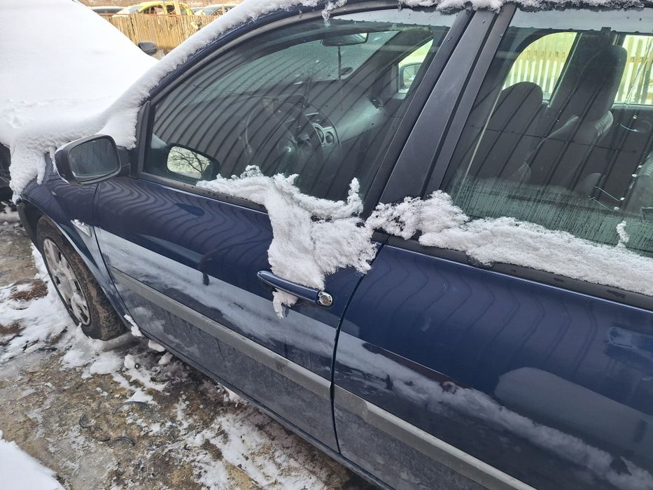 Dezmembrari Renault Megane 2008 1.5 dci an 2008