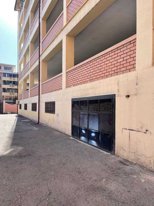 Сдается в аренду место в действующем автосервисе