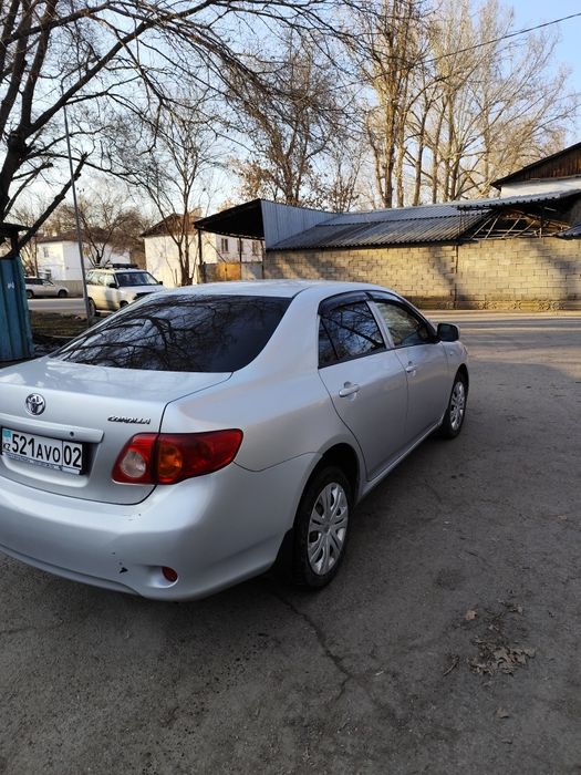 продам автомобильToyota corolla