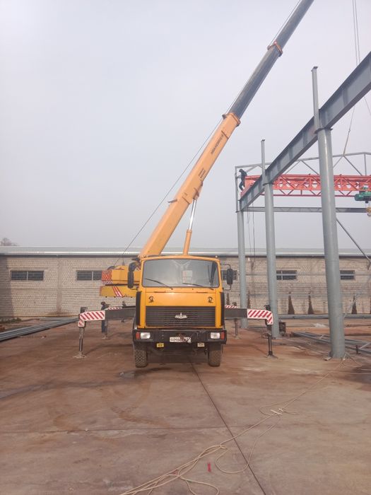 Автокран хизмати 25 тон 31 метр