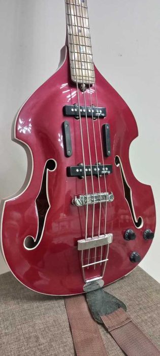 Бас гитара KREMONA