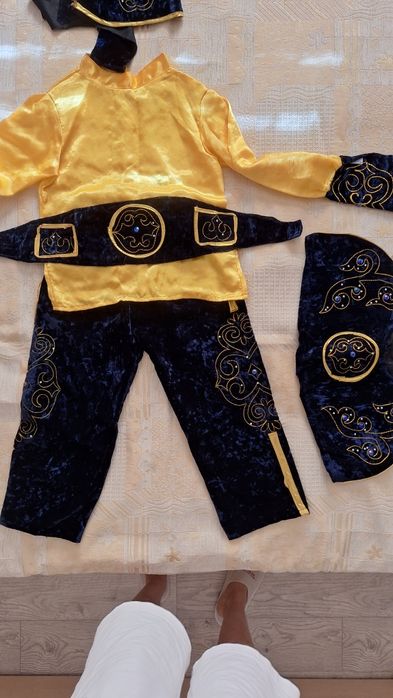 Костюм қазақша 7000 тенге