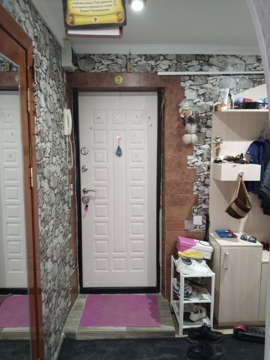 Продам 3 комнатную квартиру