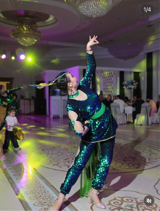 Продам танцевальные костюмы