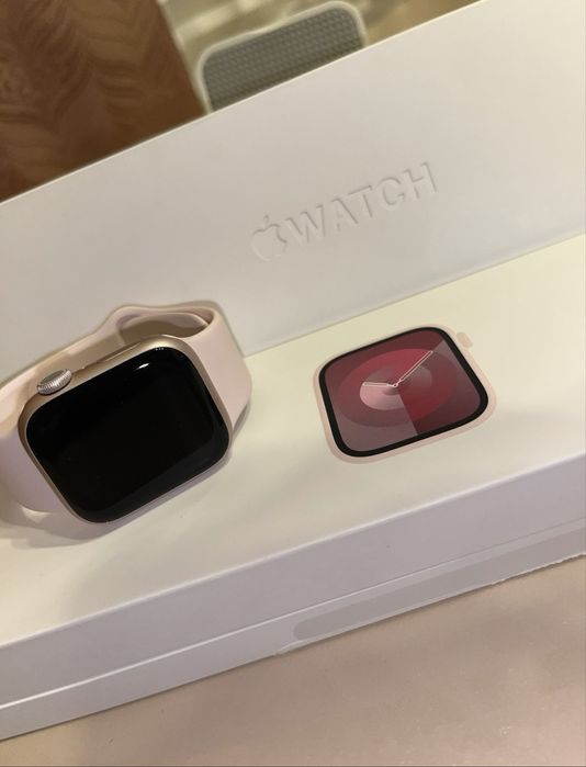 Продам смарт-часы Apple Watch  Series 9
