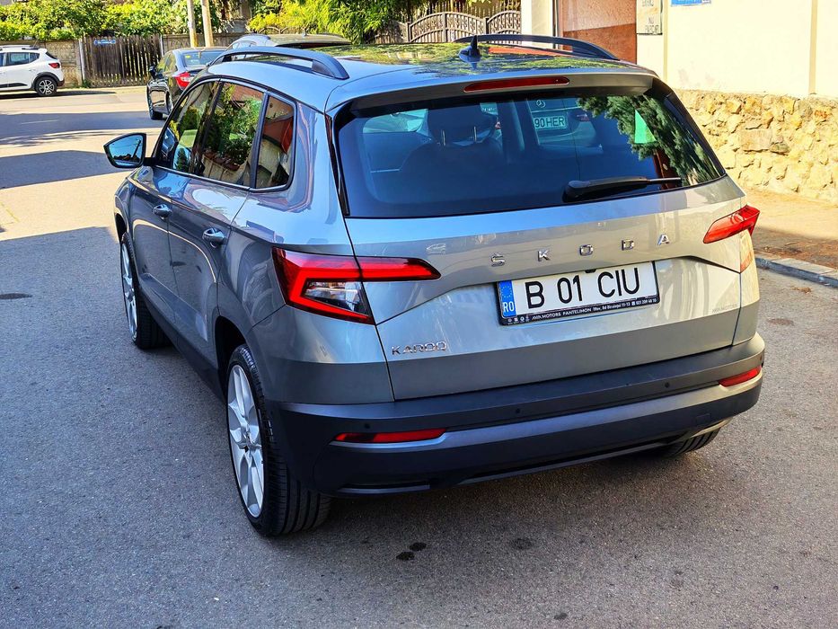 Skoda Karoq 1.5 TSI 150 CP DSG | Piele | Încălzire Staționară | ACC | Keyless | CarPlay/Android Auto Wireless | Navi