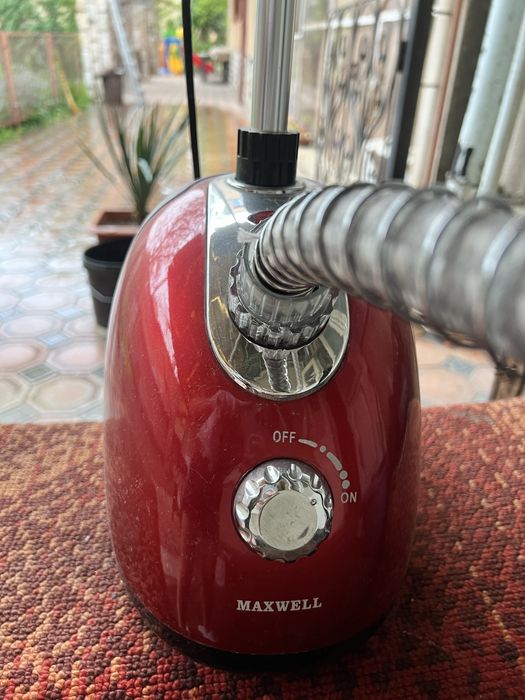 Паровой утюг Maxwell
