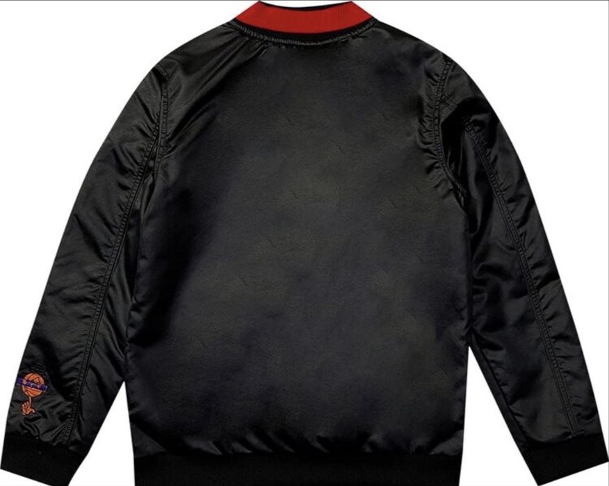 Tune squad бомбер