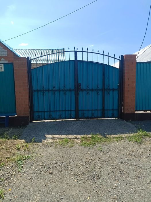 Варота с калиткои