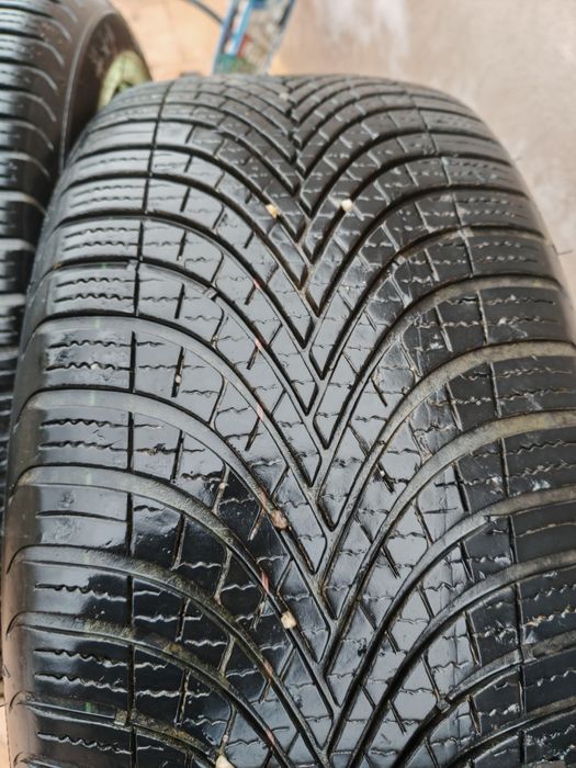 Anvelope 225/50/17 Allseason Debica Navigator 3