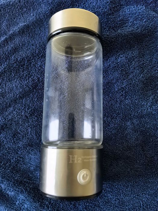 Бутилка за водородна Алкална вода