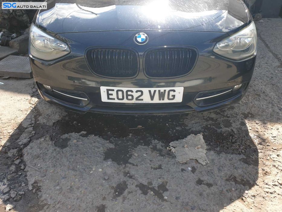 Bara Spoiler Fata Completa cu Grile Proiectoare BMW Seria 1 F20 F21 2011 - 2015 Culoare 475 Black Sapphire Metallic [C7442]