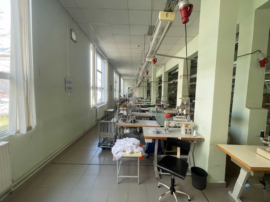 Продава се Промишлена сграда в Плевен, Дружба 1 - 1800 кв.м за 417 €/кв.м - Снимка #13