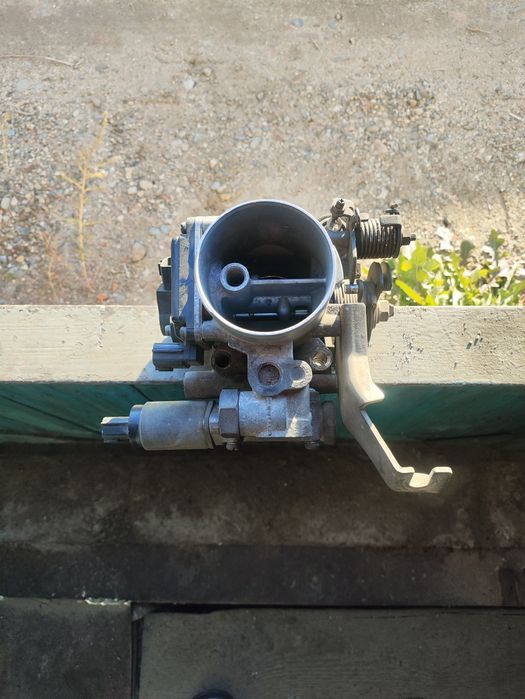 Продам запчасти на Ниссан примера р10 GA16DE