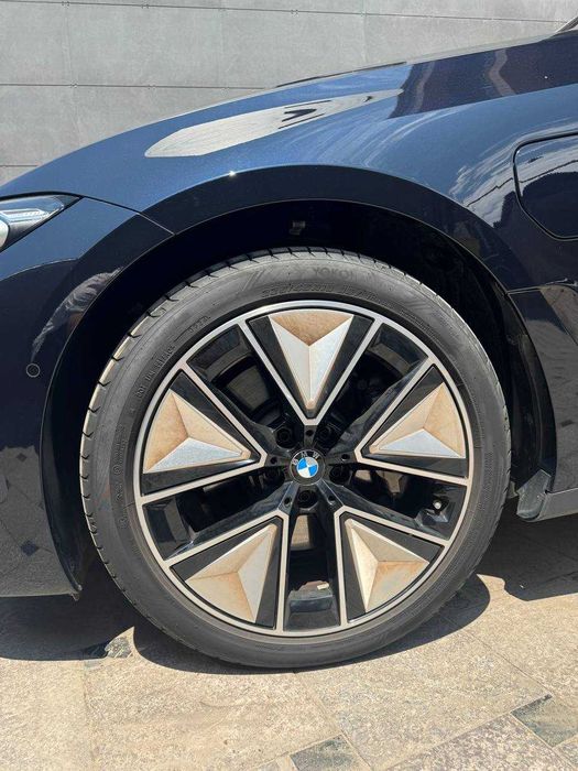 BMW I3 eDrive 40L