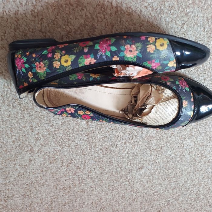 Pantofi dama tip balerini