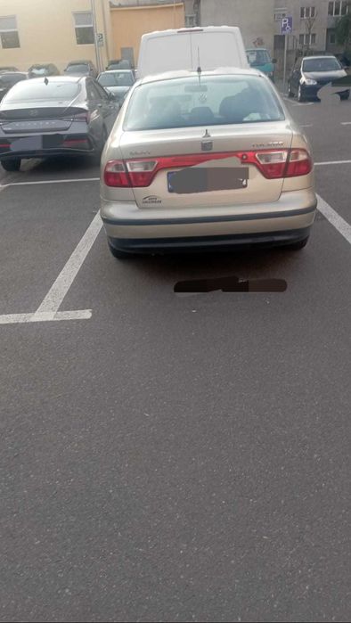 se vinde Seat Toledo 1.6