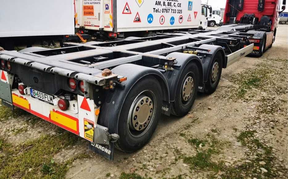Krone semiremorca containere