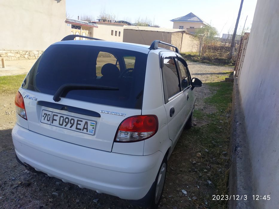 Matiz avtomobili sotiladi