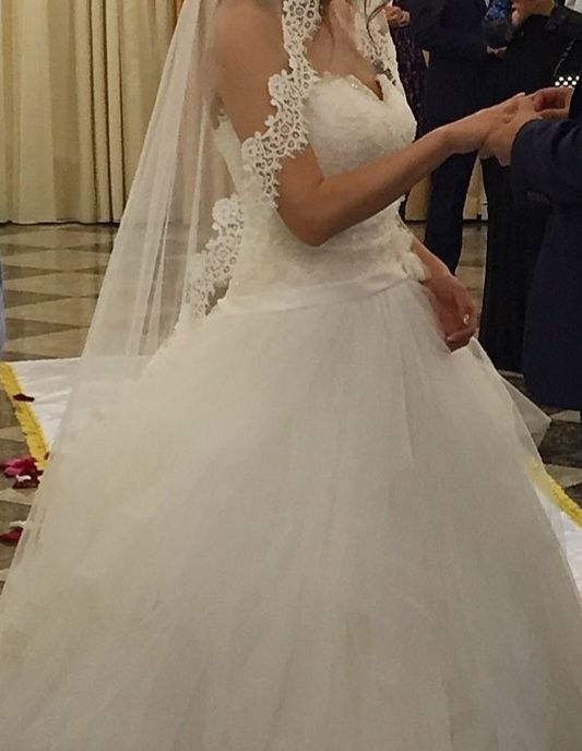 Свадебное платье