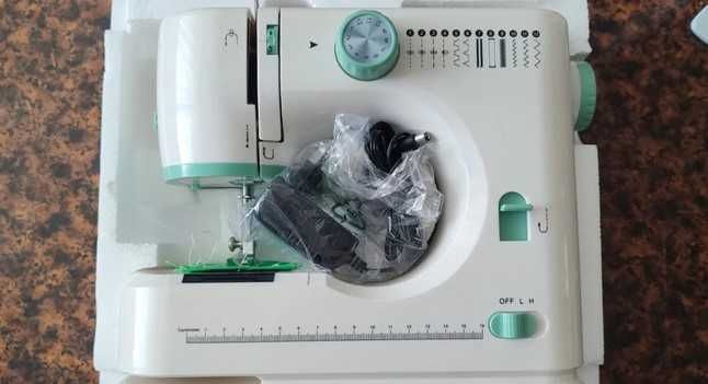Masina de cusut electrica FHSM -520