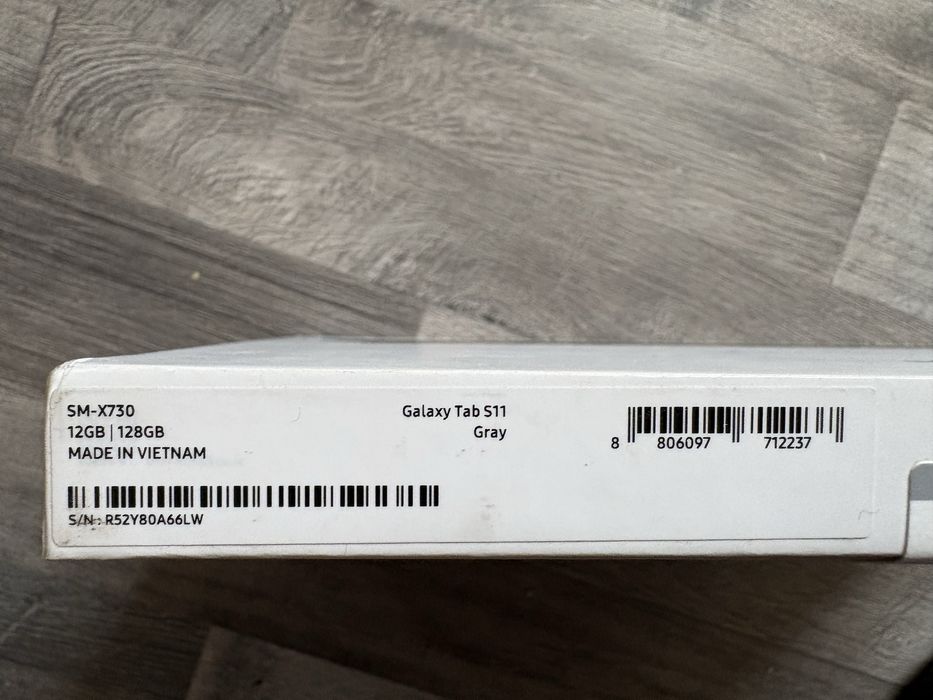 Samsung tab s 11 gray
