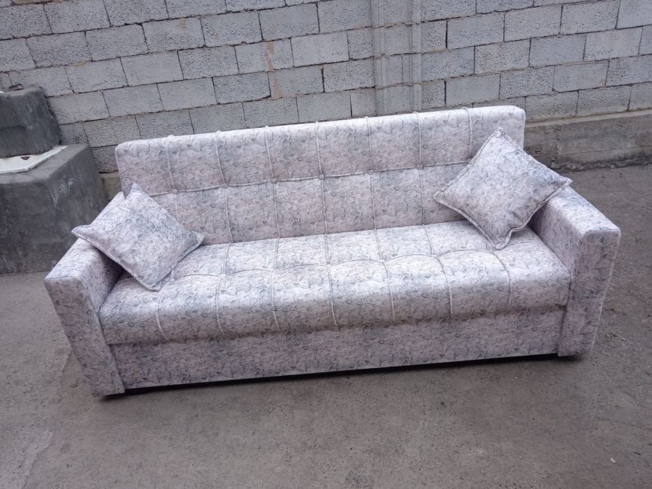 Диван раскладной новый!!!