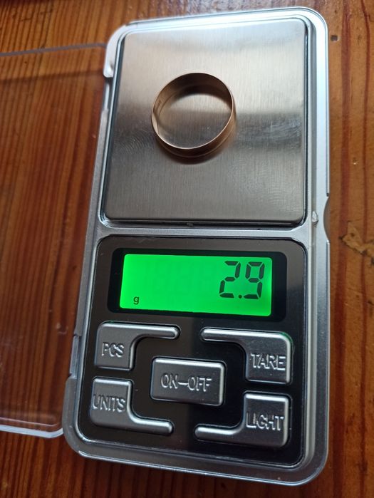 Продам обручалку 2,9гр дёшево