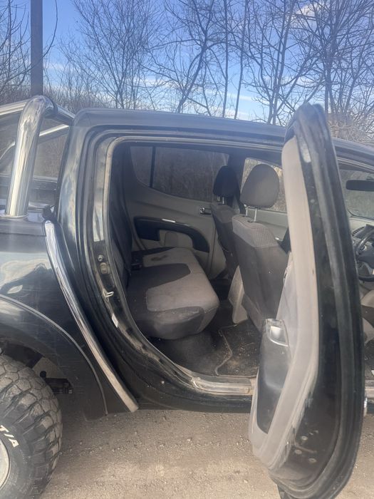 Mitsubishi L200 ‼️на части‼️