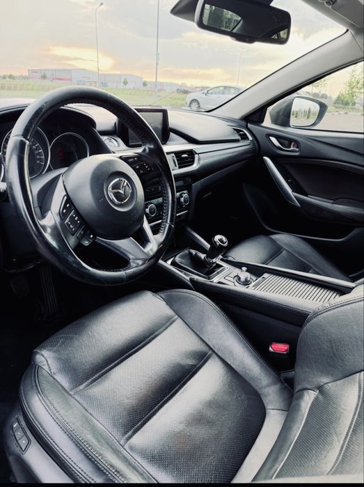 Mazda 6 Limuzină 2.2D Skyactiv 150CP
