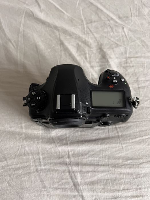 Nikon D850 Bine intretinut
