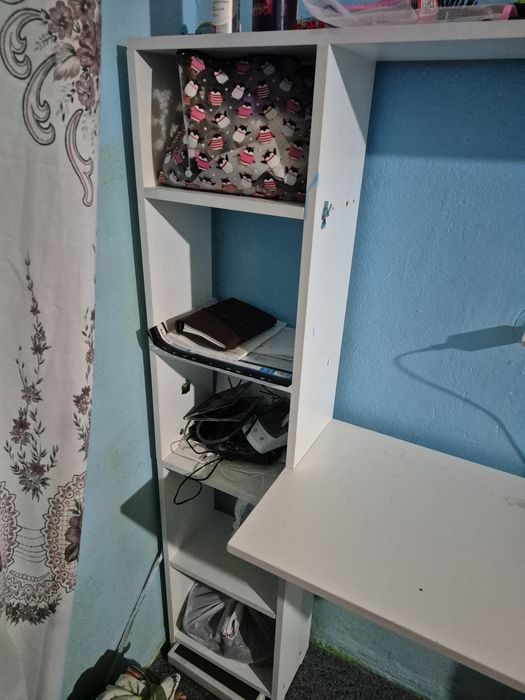 Стол компьютерный