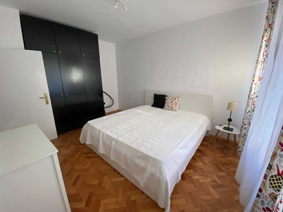 Дава се под наем Двустаен апартамент в София, Гоце Делчев - 85 кв.м за 600 € - Снимка #6