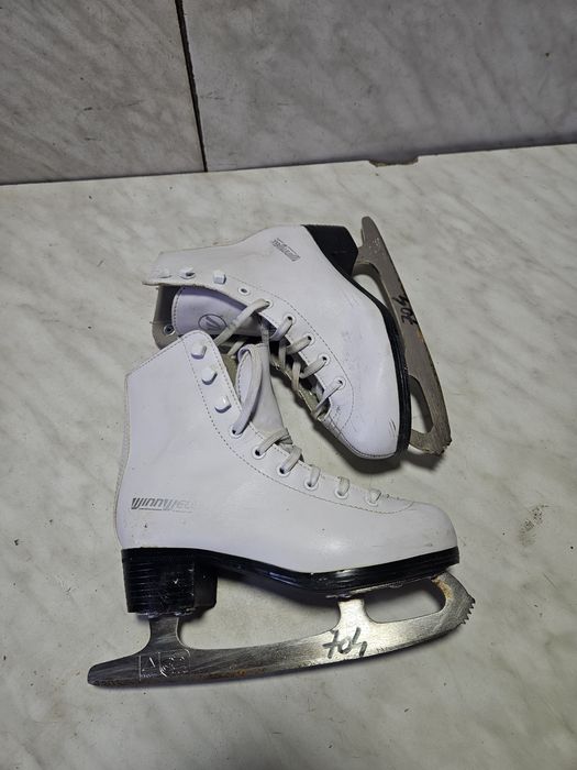 Patine 704 gheata patinaj artistic Winnwell  marime  31  (20,5  cm)