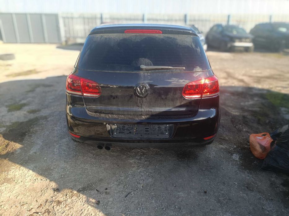 WV Golf 6 1.4 TFSI.  1.6 benzin ръчни скорости 2 брояна части