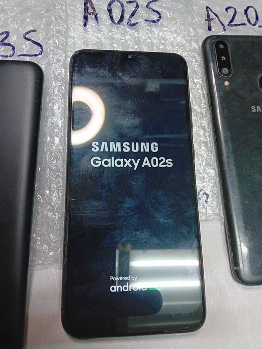 GSM телефони САМСУНГ