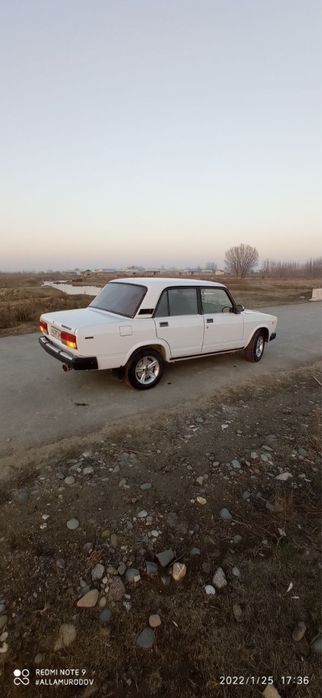 Vaz 2107 jiguli sotiladi