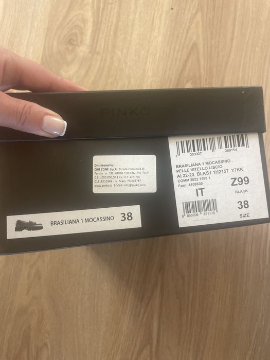 Лоуфари Пинко носени  един път мпого елегантни кожа 38 номер