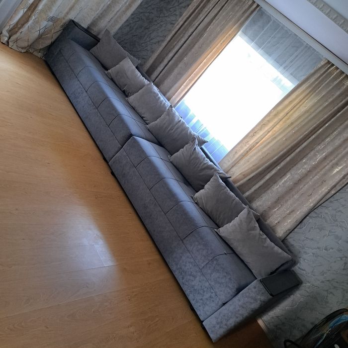 Продам диван 4-метра