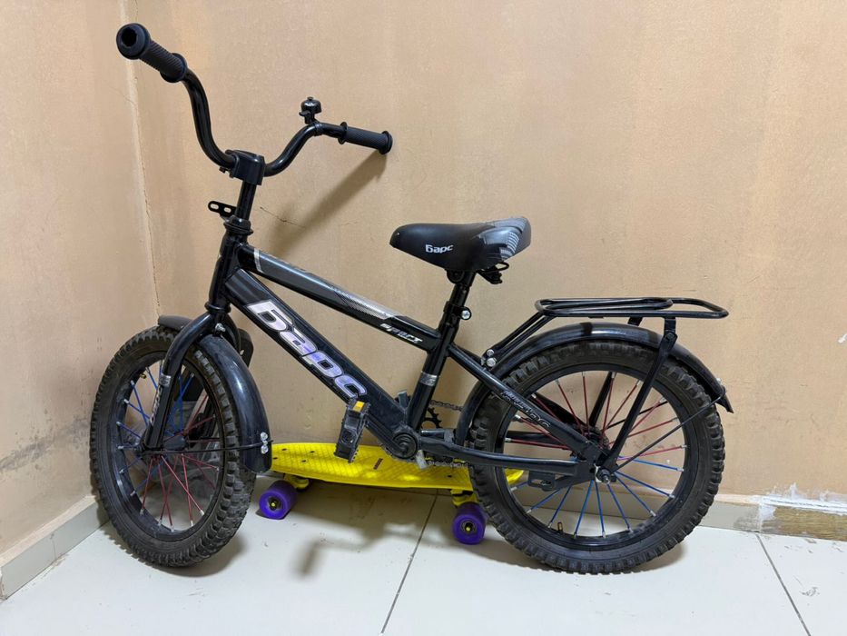 велосипед и самокат для детей