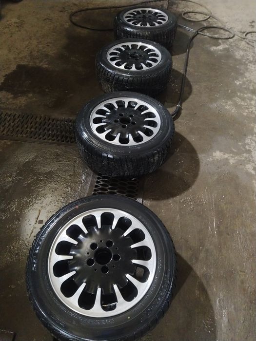 Продам комплект шины Dunlop