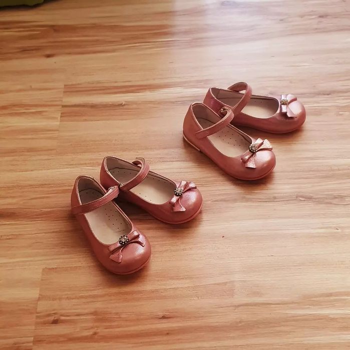 Туфельки на 3-4 года