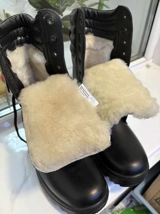 Продам берцы зимние