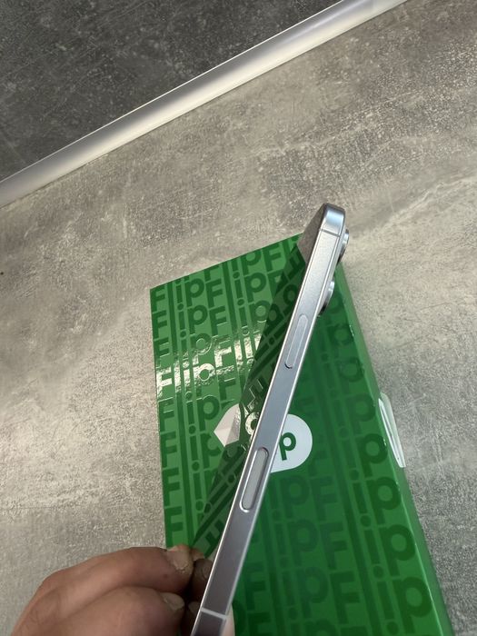 Iphone 16 pro White 256GB