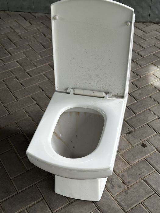 Б/у 3 разные унитазы