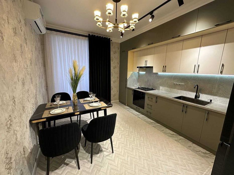 СРОЧНО! Сдается кв-ра с новым ремонтом в элитном комплексе ЖК Бульвар